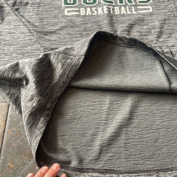 Milwaukee Bucks fleece lined Warm Up Hoodie NBA Size XL - Picture 6 of 11